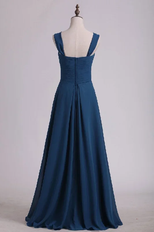 dark-blue-sweetheart-backless-a-line-long-bridesmaid-dress