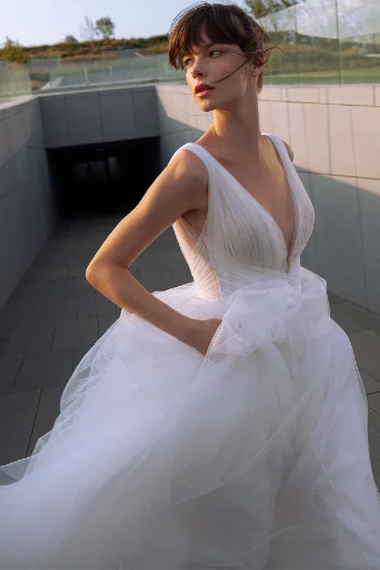 elinor-tulle-a-line-wedding-dress