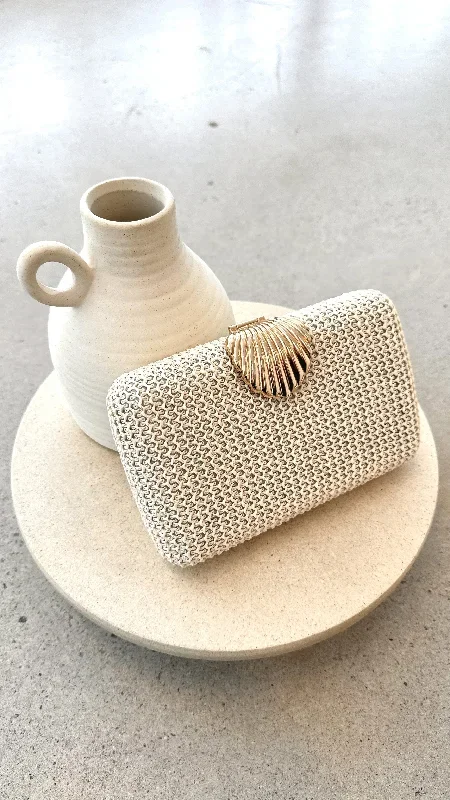 Livy Shell Clasp Woven Structured Clutch - Cream