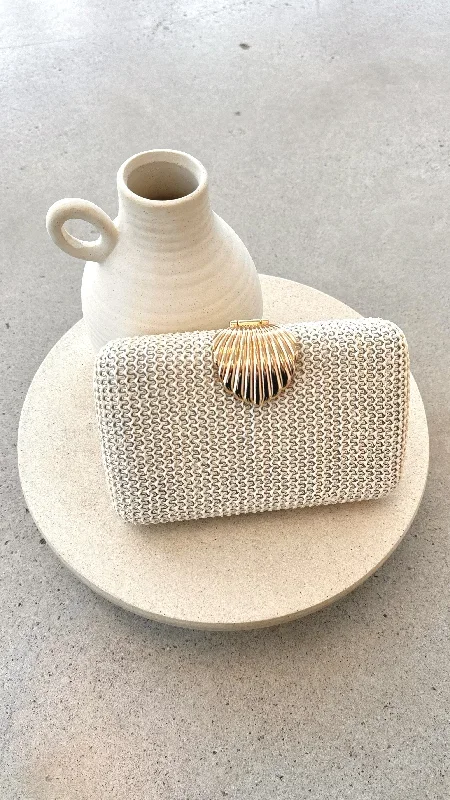 livy-shell-clasp-woven-structured-clutch-cream