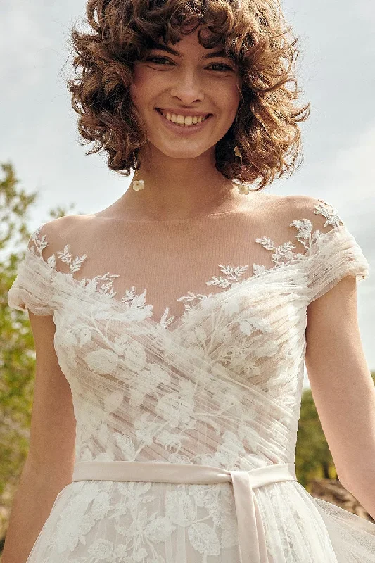 love-allure-lace-applique-wedding-dress