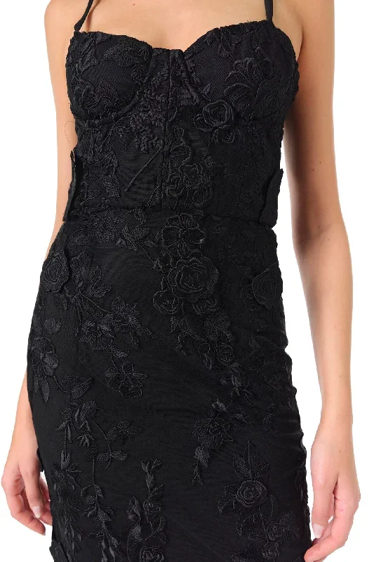 noir-lace-corseted-dress