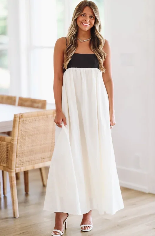 The Way to My Heart Linen Maxi Dress - Cream and Black