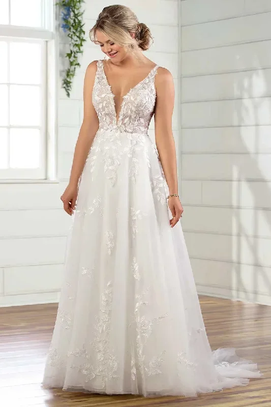 Valette A-Line Lace Tulle Chapel Train Wedding Dress